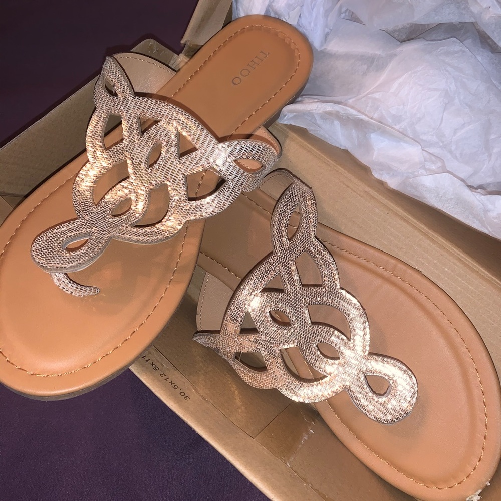 Open toe sandals